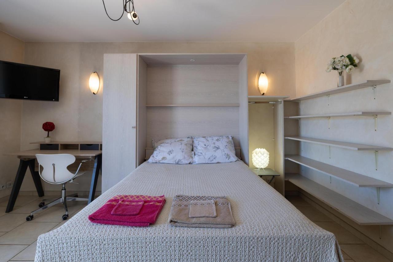 Appartement Proche Lac Et Commerces Анси Экстерьер фото